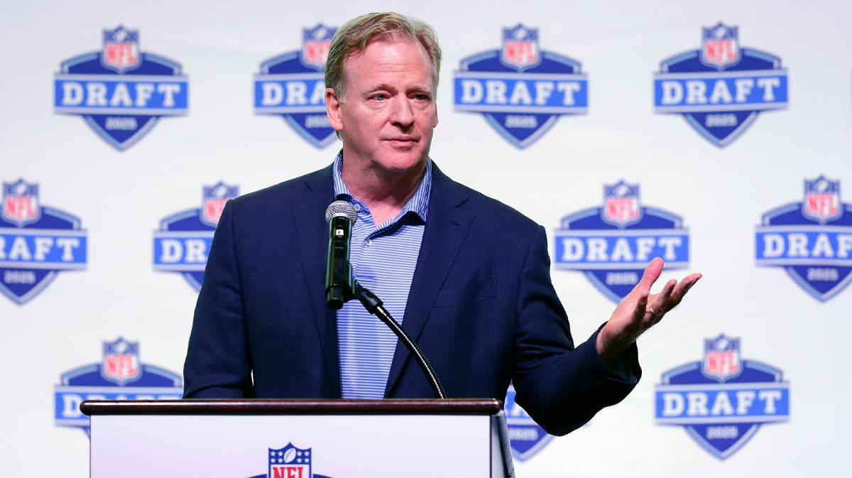 Roger Goodell announcing picks at NFL Draft