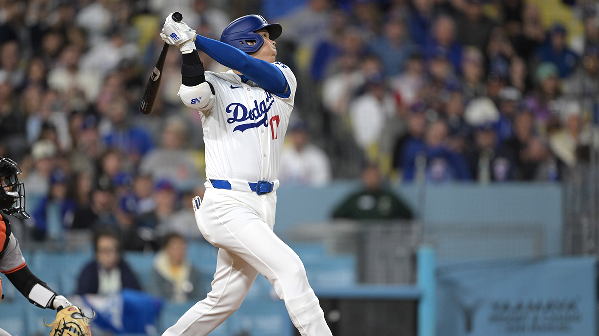 Los Angeles Dodgers designated hitter Shohei Ohtani (17) flies out in the third inning against the San Francisco Giants at Dodger Stadium. 