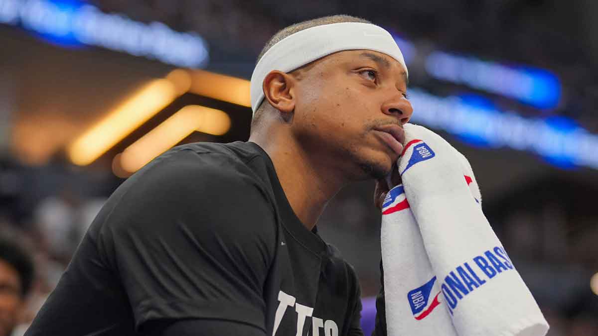 Phoenix Suns guard Isaiah Thomas (4) watches the game against the Minnesota Timberwolves in the second quarter during game two of the first round for the 2024 NBA playoffs at Target Center