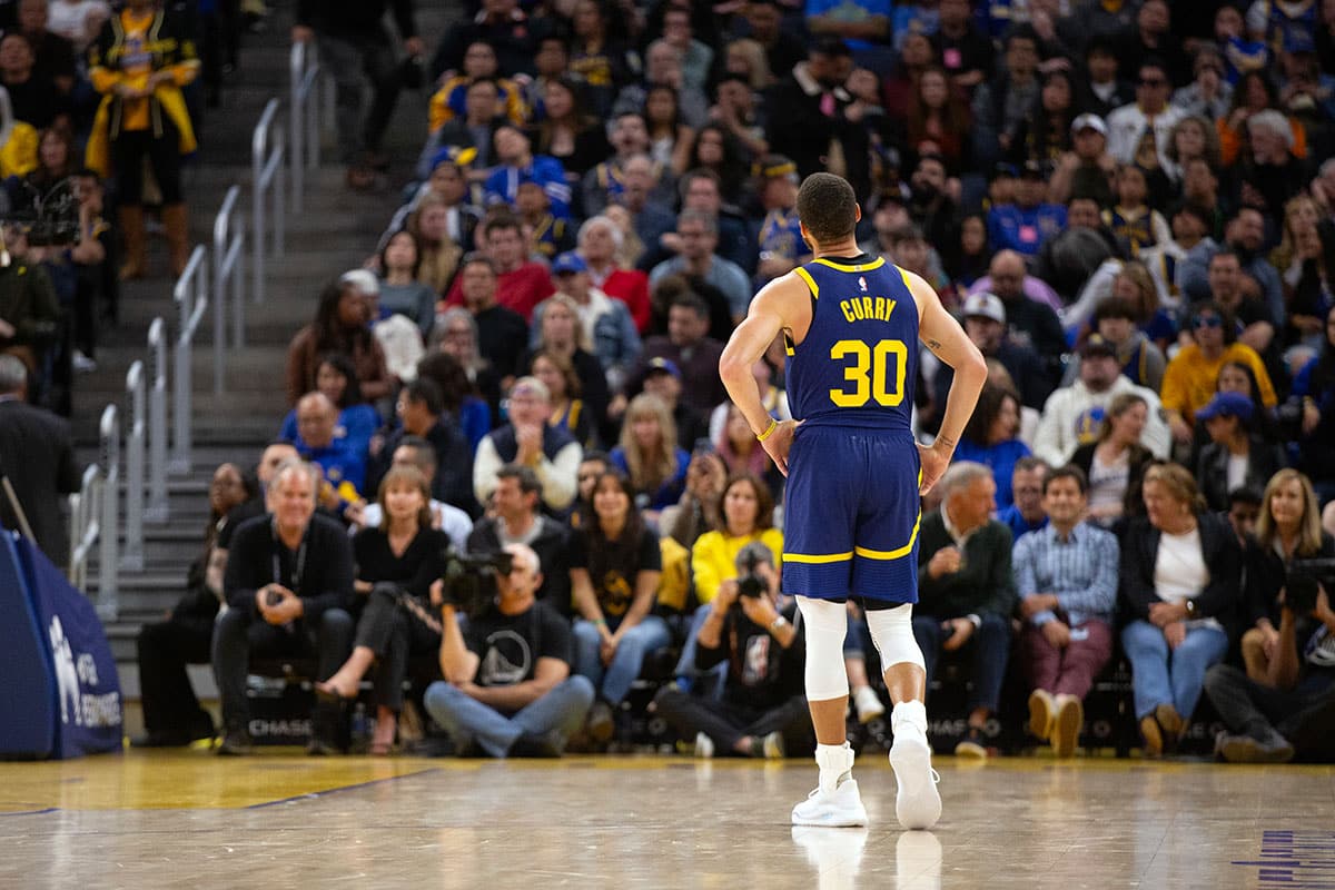 Golden State Warriors guard Stephen Curry (30) during a timeout in the fourth quarter against the New Orleans Pelicans at Chase Center.
