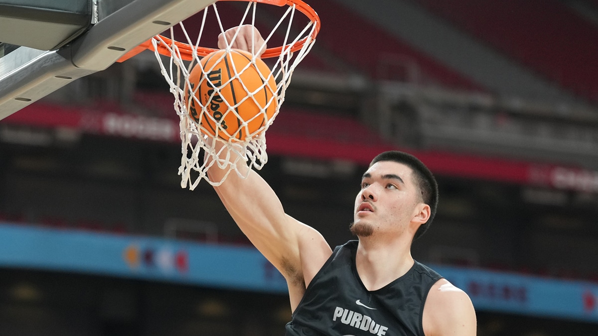 Purdue Boilermakers center Zach Edey (15) during practice before the 2024 Final Four of the NCAA Tournament at State Farm Stadium.