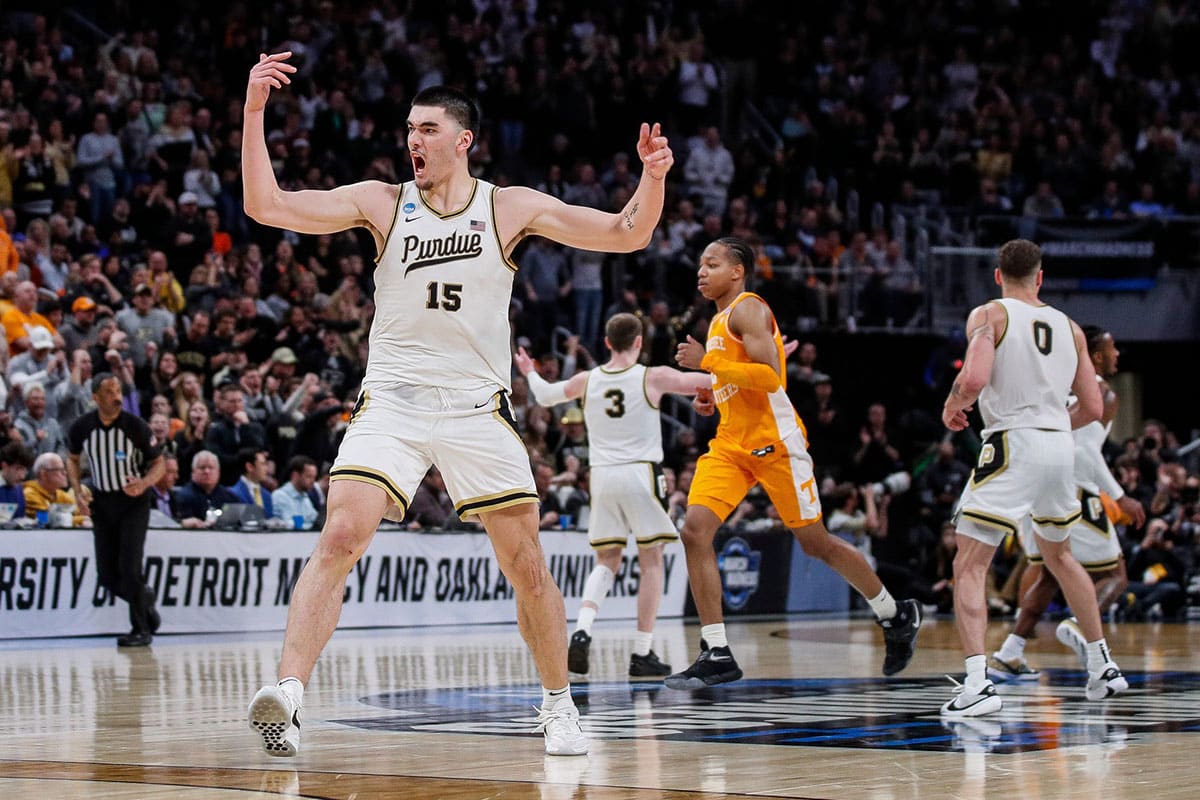 Purdue center Zach Edey celebrates a play against Tennessee during the second half of the NCAA tournament Midwest Regional Elite 8 round at Little Caesars Arena in Detroit