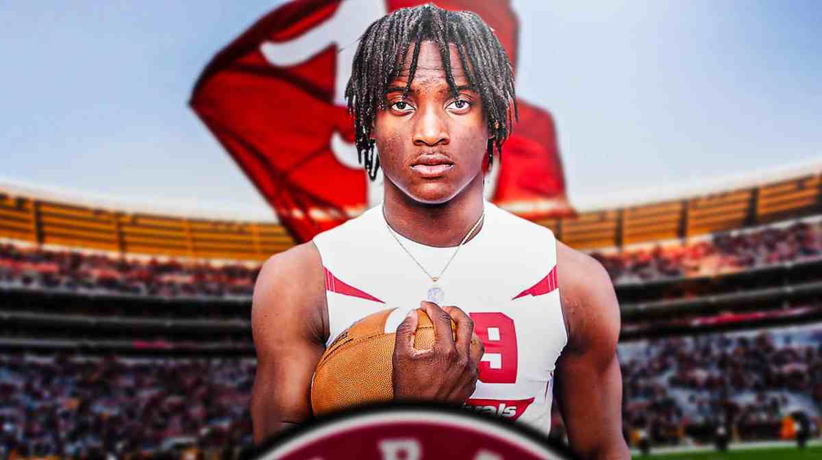 Alabama football, Crimson Tide, Akylin Dear, Ole Miss football, Rebels, Akylin Dear with Alabama football stadium in the background