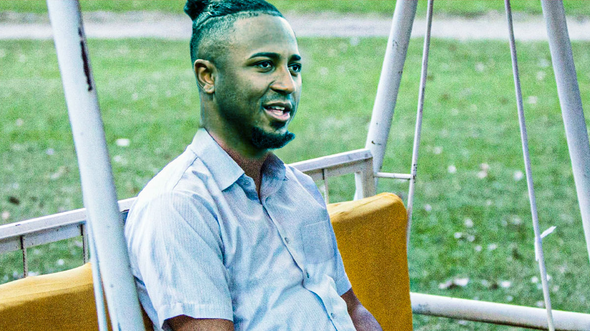 Ozzie Albies (Braves) as the sad pablo escobar meme