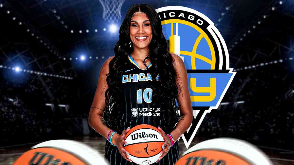 Chicago Sky's Kamilla Cardoso stands in front of Fever crowd after injury update, Caitlin Clark