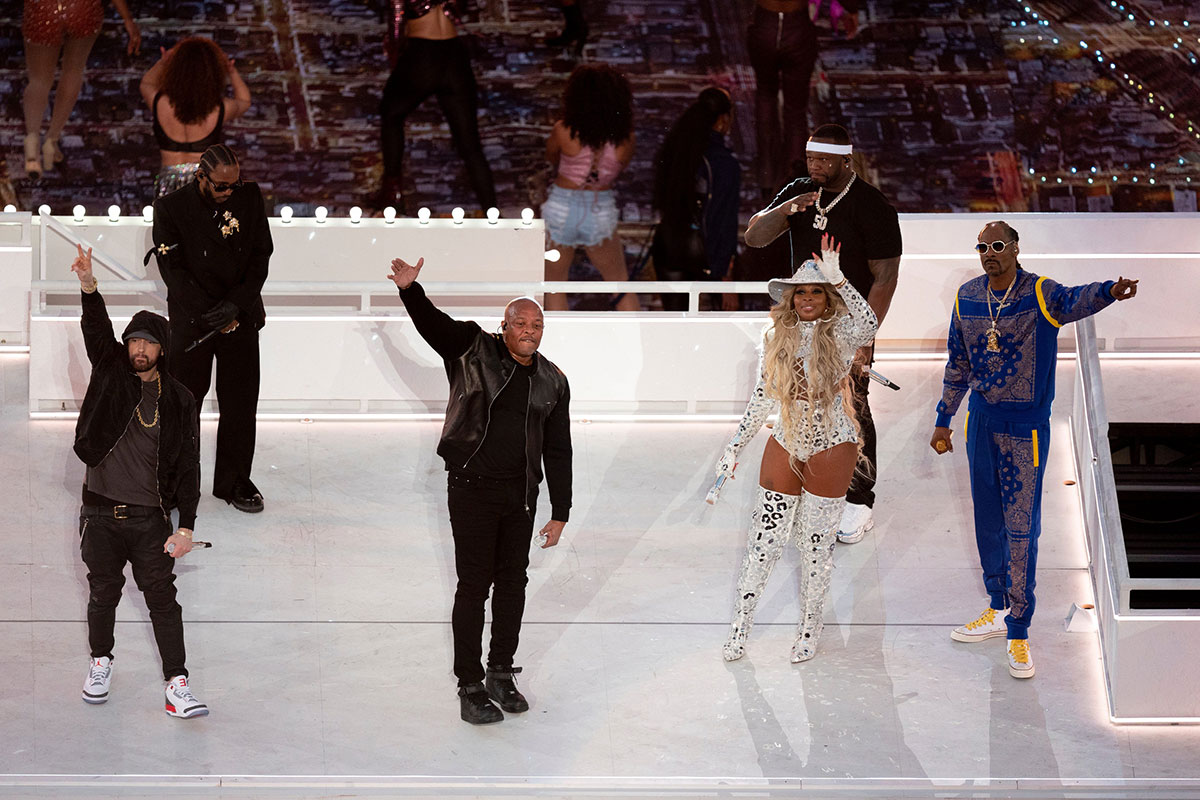 From left, Eminem, Kendrick Lamar, Dr. Dre, Mary J. Blige, 50 Cent and Snoop Dogg end their performance during the Super Bowl 56 halftime show.
