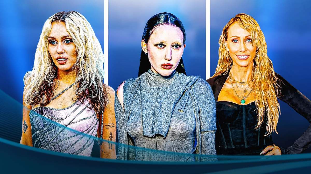 Noah Cyrus, Miley Cyrus, Tish Cyrus with a blue background