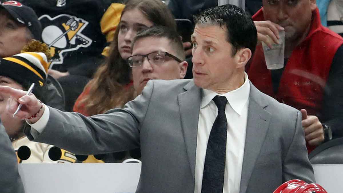 Carolina Hurricanes head coach Rod Brind'Amour gestures on the bench against the Pittsburgh Penguins during the third period at PPG Paints Arena.