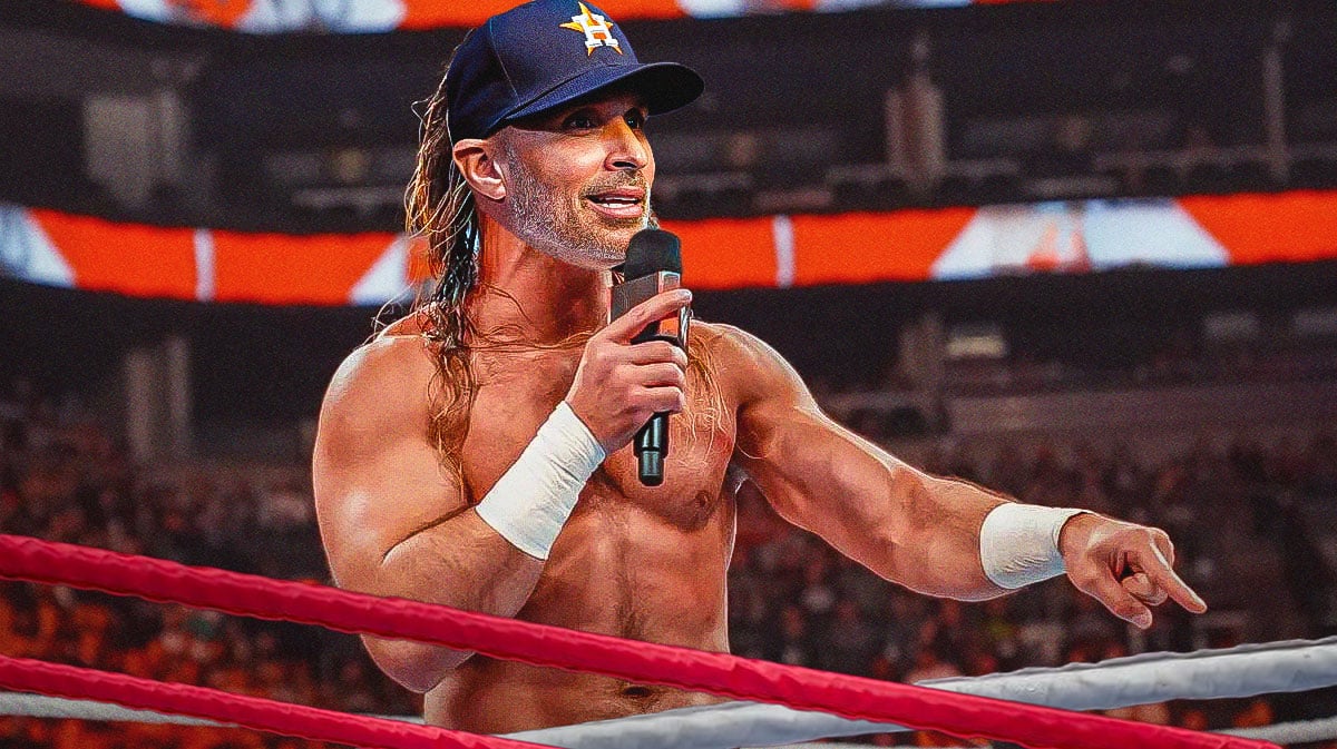 Joe Espada (Astros manager) as Seth Rollins