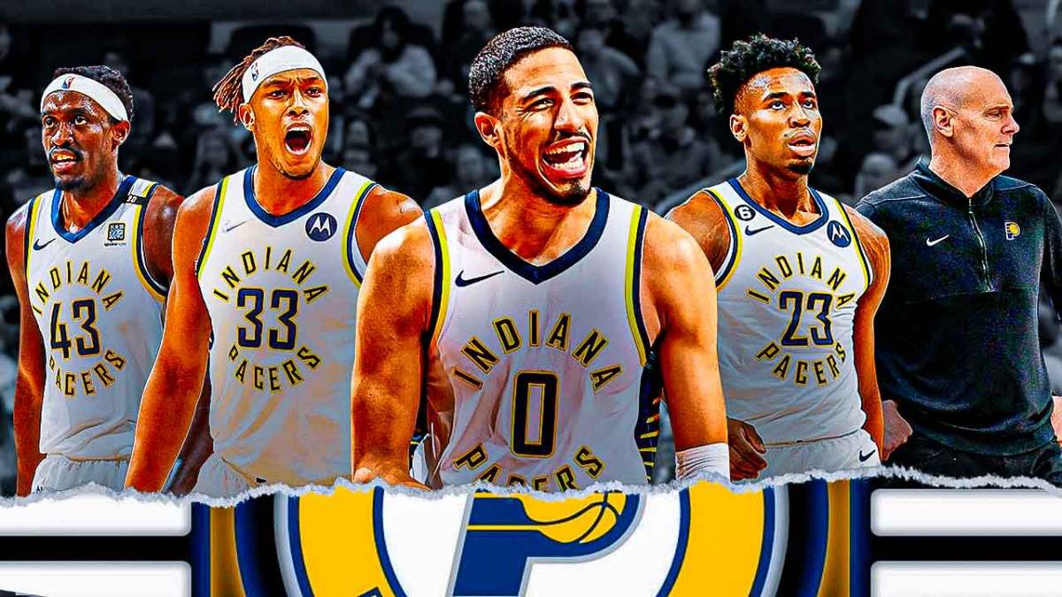 Myles Turner and Pascal Siakam stand next to Pacers teammates during Knicks game