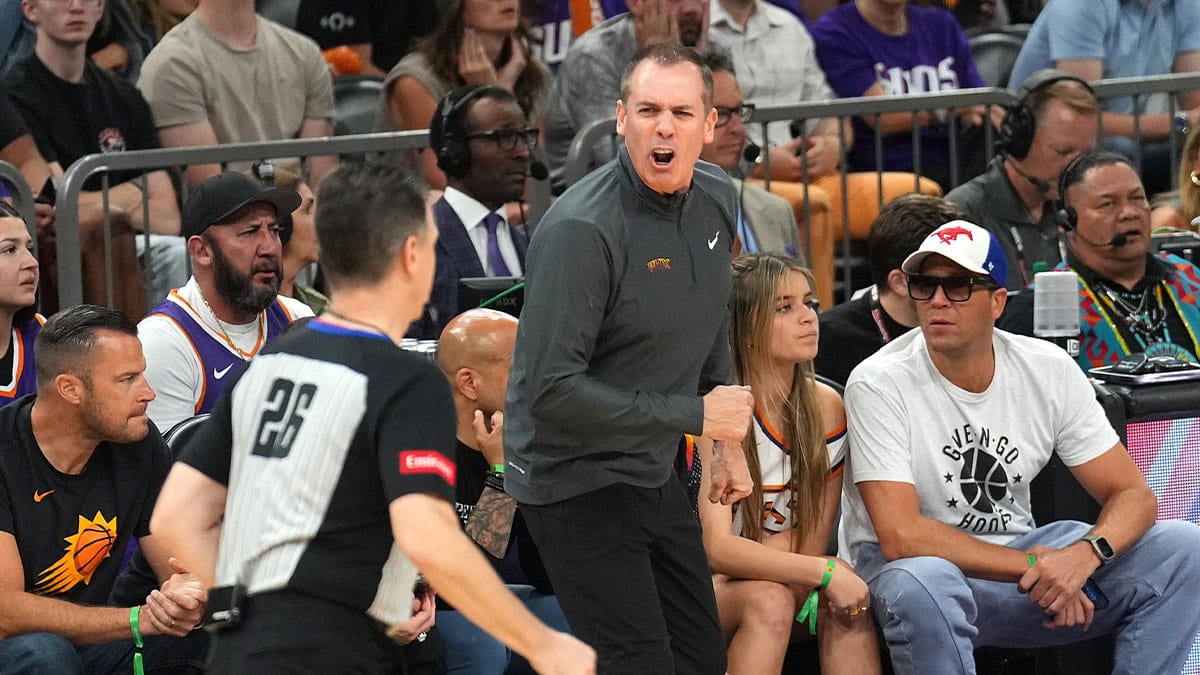 Apr 28, 2024; Phoenix, Arizona, USA; Phoenix Suns head coach Frank Vogel shouts at referee Pat Fraher (26) during the second half of game four of the first round for the 2024 NBA playoffs at Footprint Center. Mandatory Credit: Joe Camporeale-USA TODAY Sports
