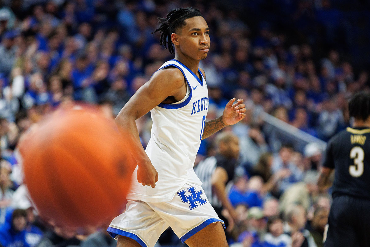 Kentucky Wildcats guard Rob Dillingham (0) runs down the court after making a basket during the second half against the Vanderbilt Commodores at Rupp Arena at Central Bank Center.