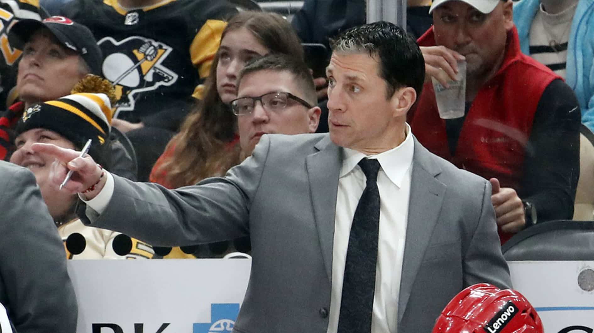 Carolina Hurricanes head coach Rod Brind'Amour gestures on the bench against the Pittsburgh Penguins during the third period at PPG Paints Arena. Pittsburgh won 4-1.