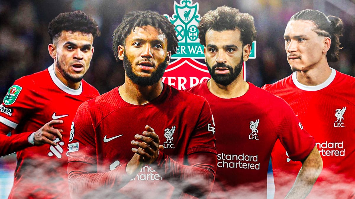 Mohamed Salah, Luis Diaz, Darwin Nunez, Joe Gomez in front of the Liverpool logo