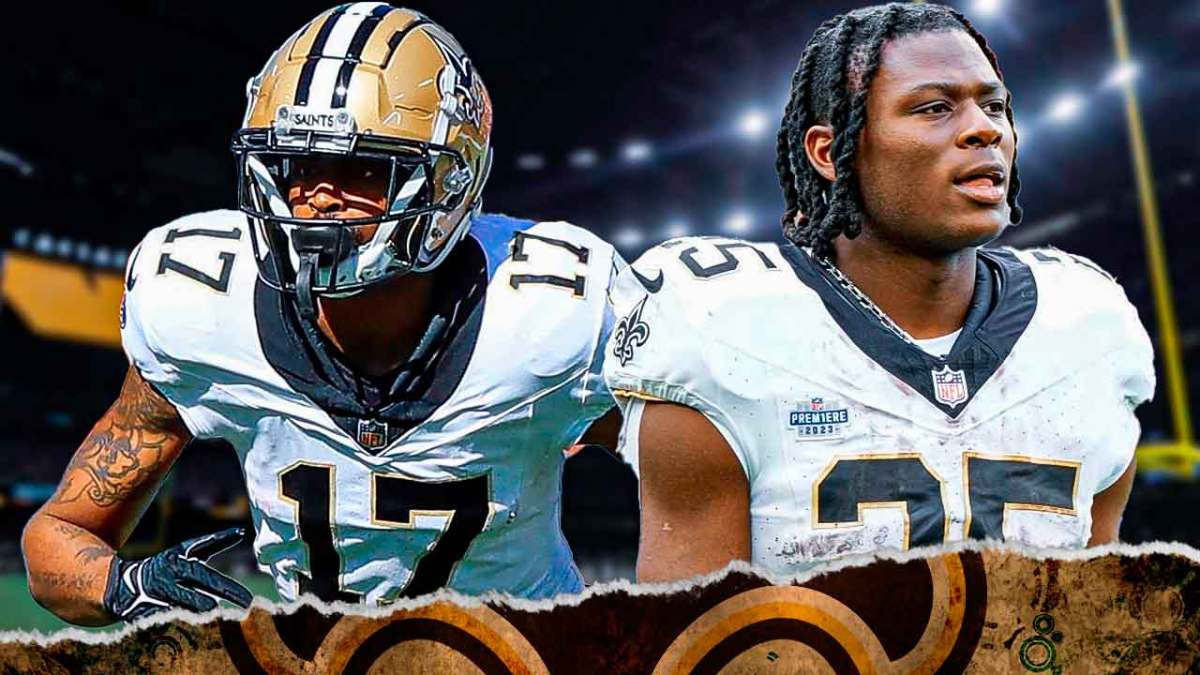 Photo: Kendre Miller and AT Perry in action in Saints jerseys
