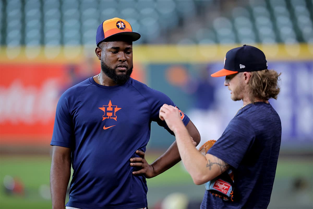 Astros' Hader: Shoulder Injury—Will He Make The Playoffs? - 6zx6964
