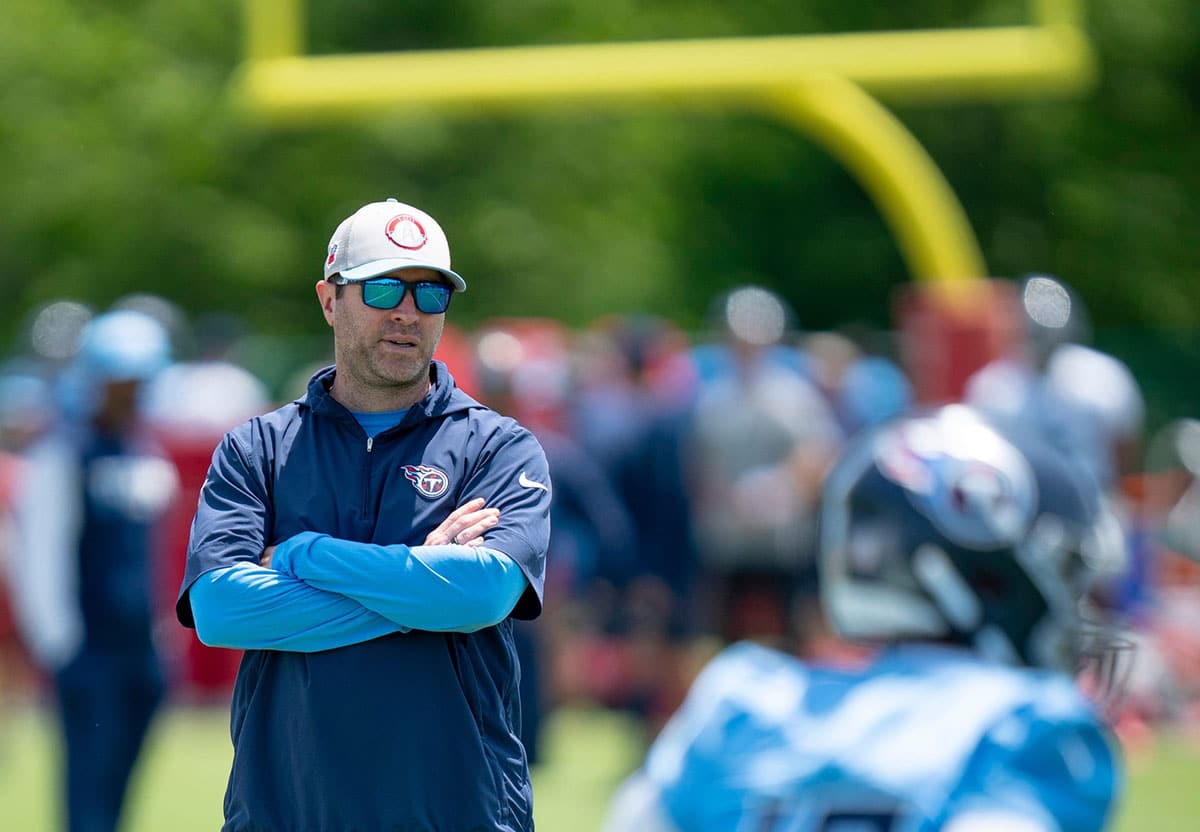 Head Coach Brian Callahan oversees offensive drills during Tennessee Titans practice at Ascension Saint Thomas Sports Park in Nashville, Tenn., Wednesday, May 29, 2024.