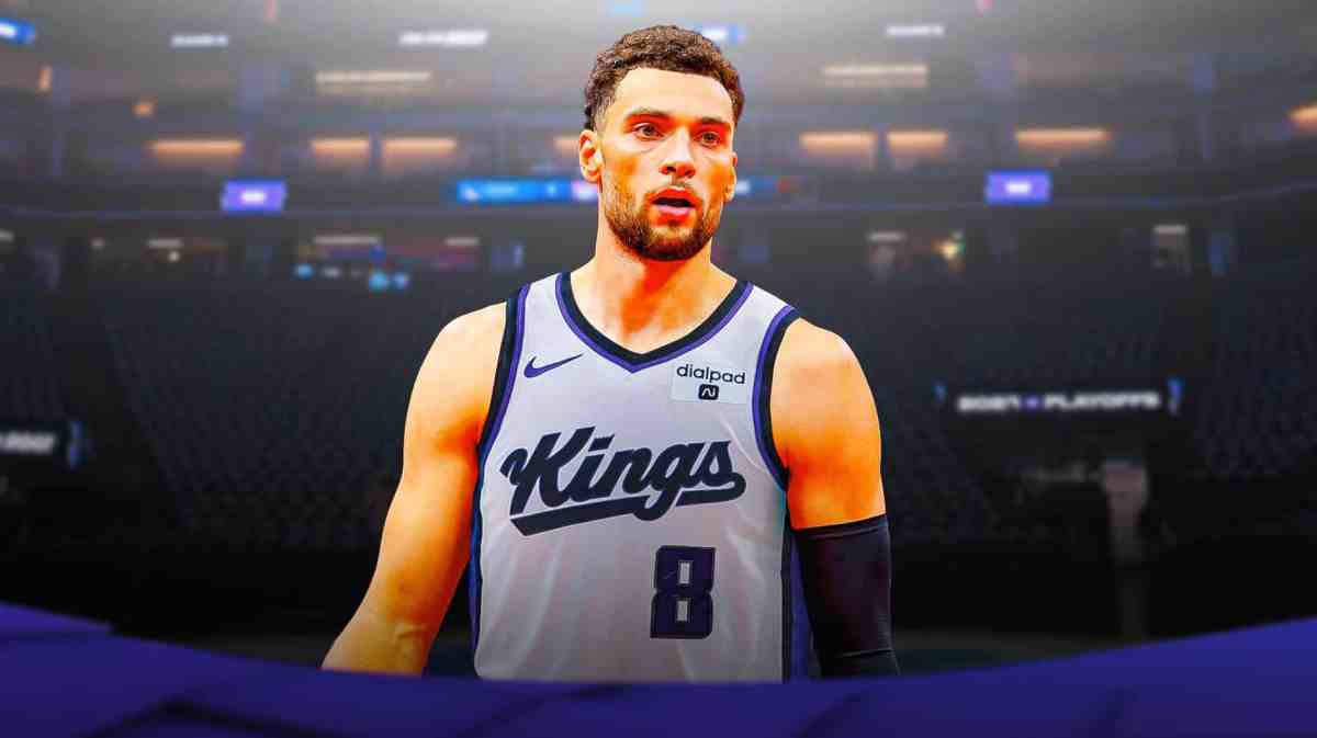 Bulls Zach LaVine in a Kings jersey