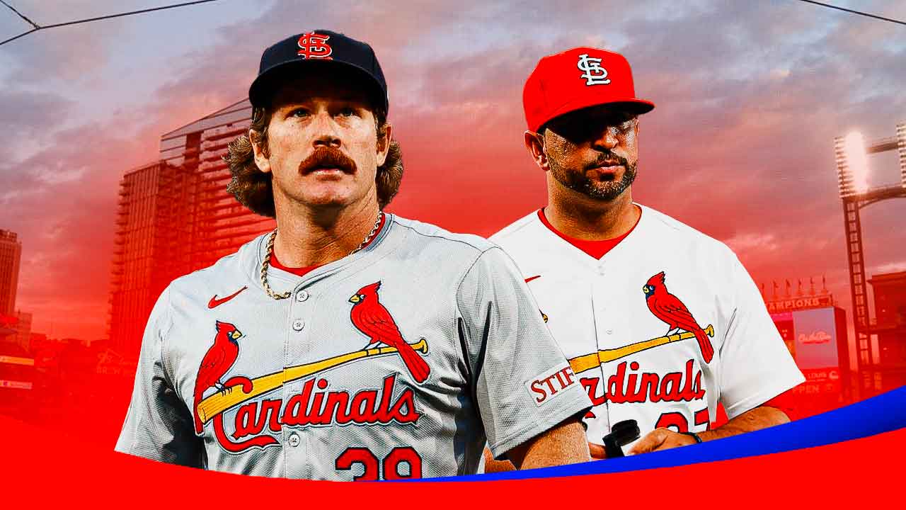 Cardinals pitcher Miles Mikolas, manager Oliver Marmol, Busch Stadium