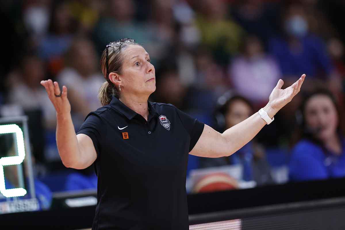 USA head coach Cheryl Reeve reacts to a call in the second quarter against Canada at Sydney SuperDome. 