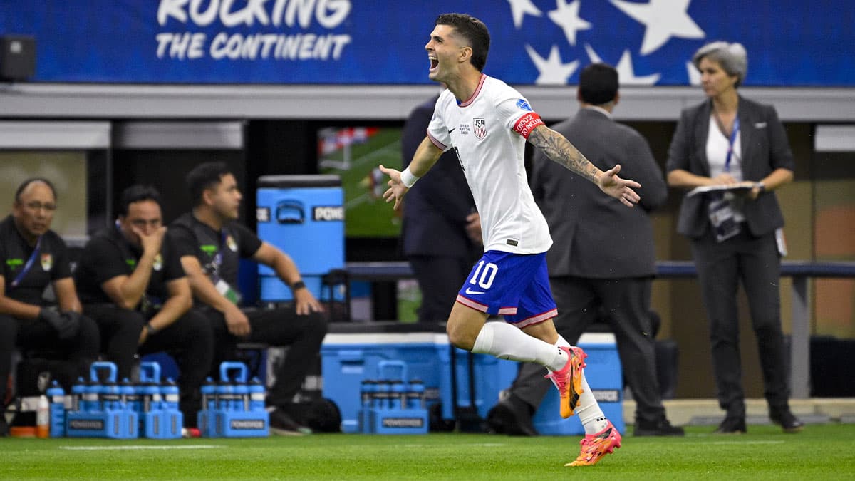 United States forward Christian Pulisic (10) celebrates after he scores a goal against Bolivia during the first half in a 2024 Copa America match at AT&T Stadium. 