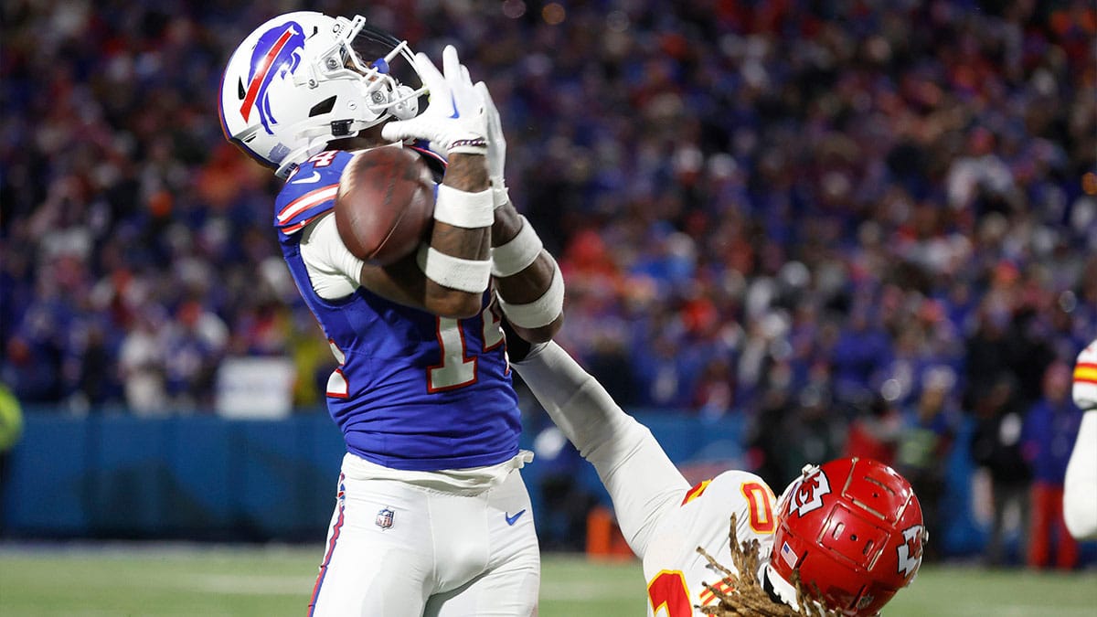 Buffalo Bills wide receiver Stefon Diggs (14) can t make the catch on this deep throw by Josh Allen.