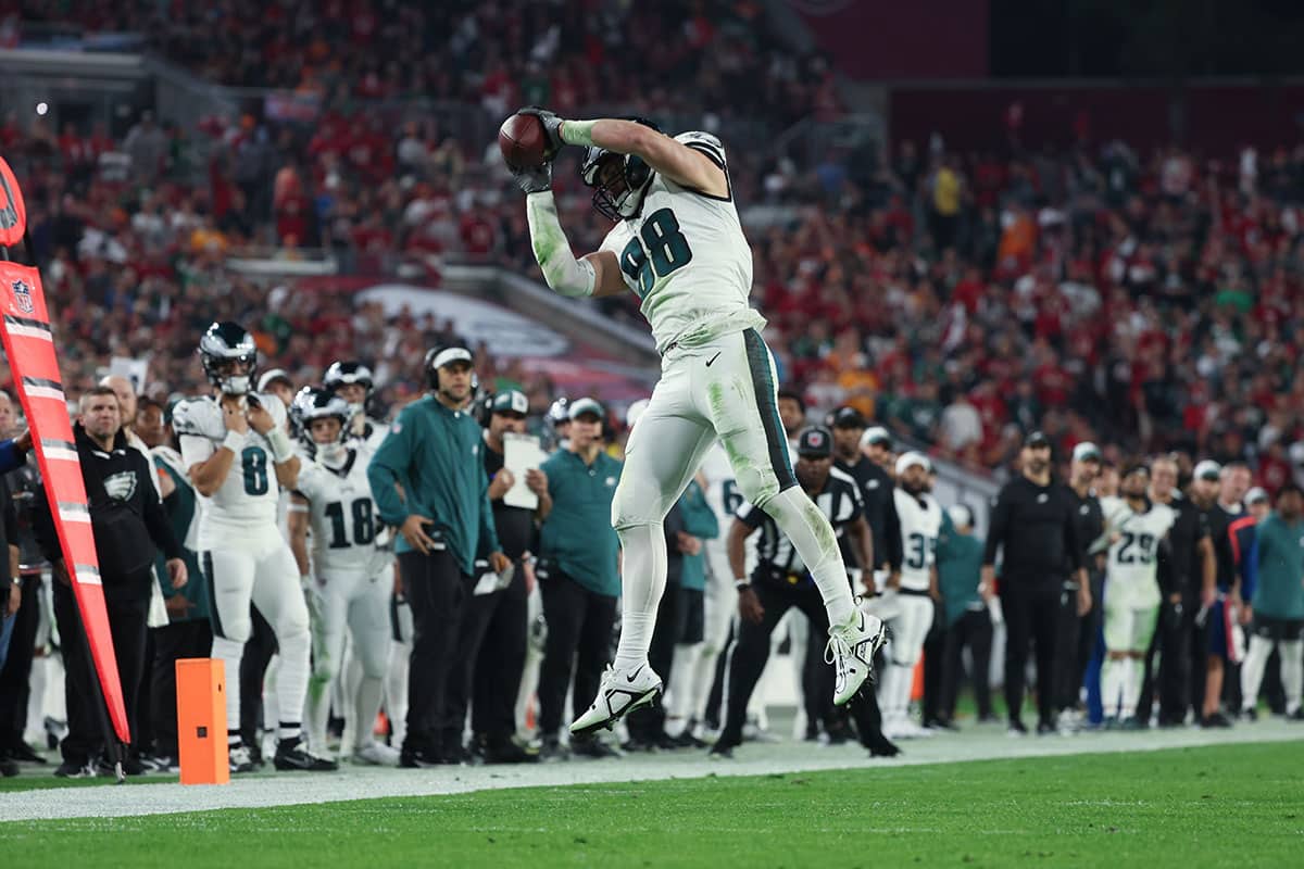 Philadelphia Eagles tight end Dallas Goedert (88) makes a catch against the Tampa Bay Buccaneers during the second half of a 2024 NFC wild card game at Raymond James Stadium.
