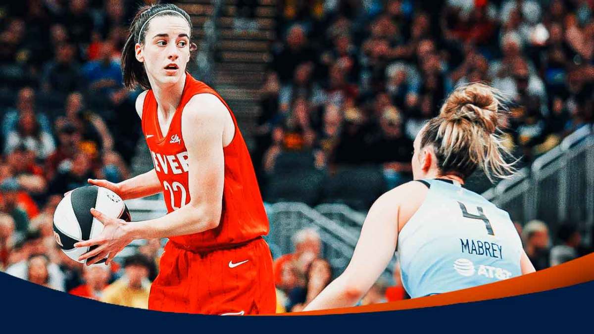 Fever star Caitlin Clark against the Chicago Sky