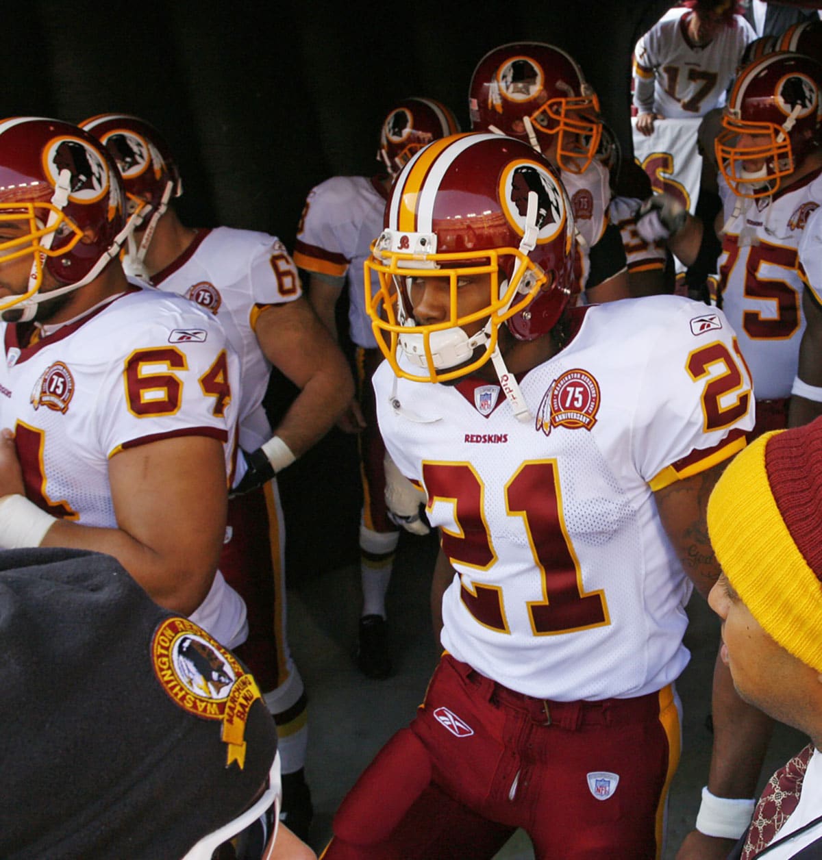 Washington Redskins safety Sean Taylor (21) and teammates prepare to take the field prior to the Redskins game against the Philadelphia Eagles at FedEx Field in Landover, MD.