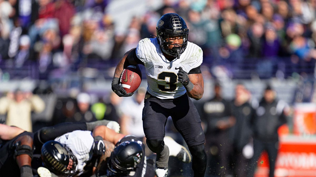 Purdue Boilermakers running back Tyrone Tracy Jr. (3) runs with the ball against the Northwestern Wildcats at Ryan Field. 