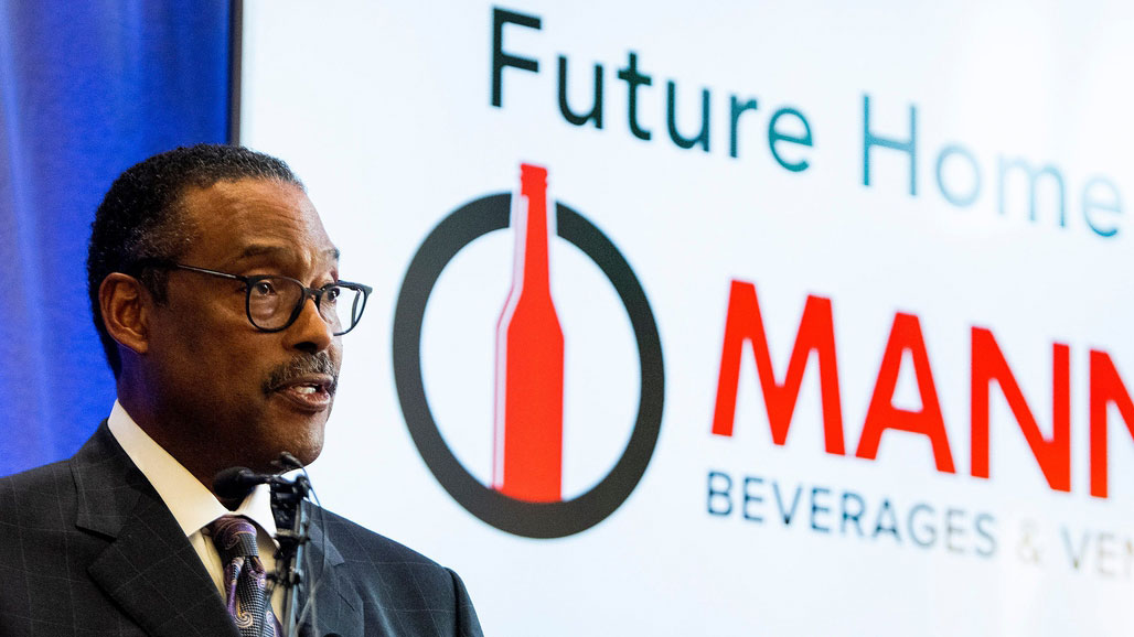 Junior Bridgeman announces that he is building Manna Beverages and Ventures in Montgomery, Ala., during a ceremony in Montgomery on Tuesday October 18, 2022