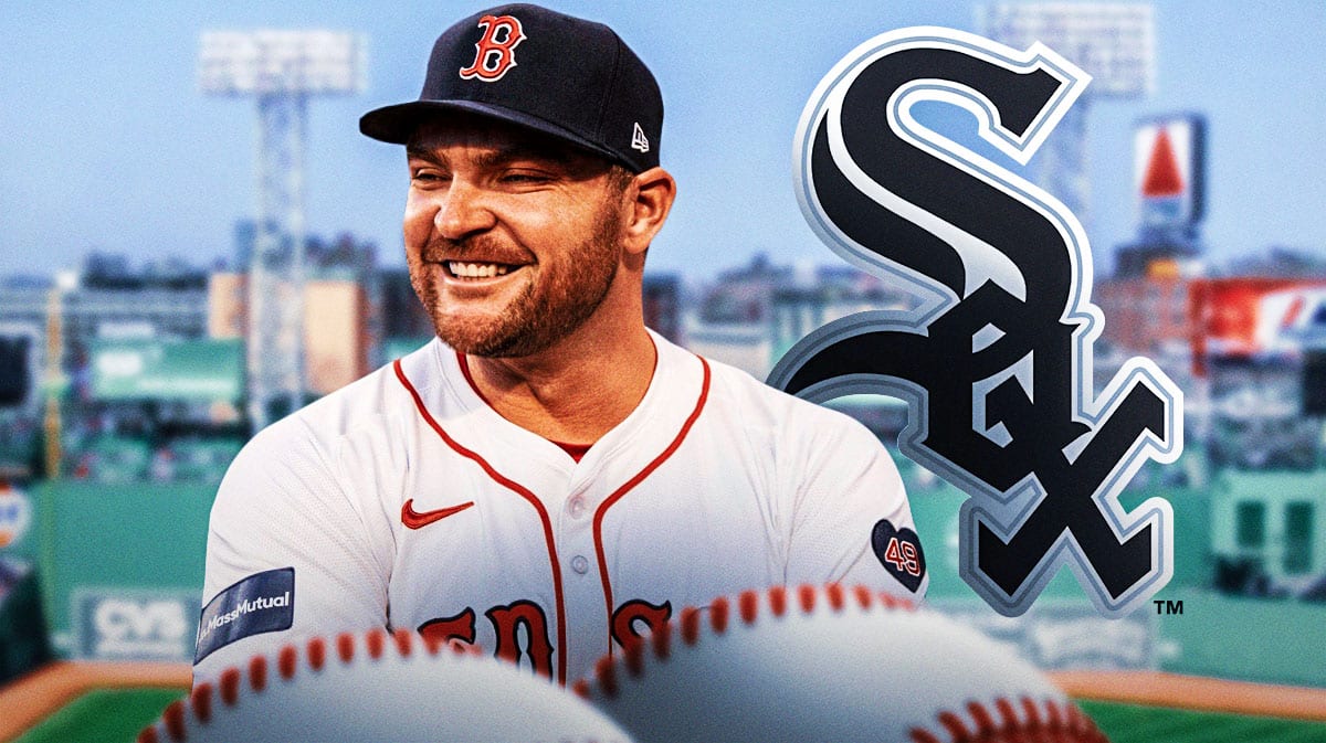 Red Sox relief pitcher Liam Hendriks, White Sox