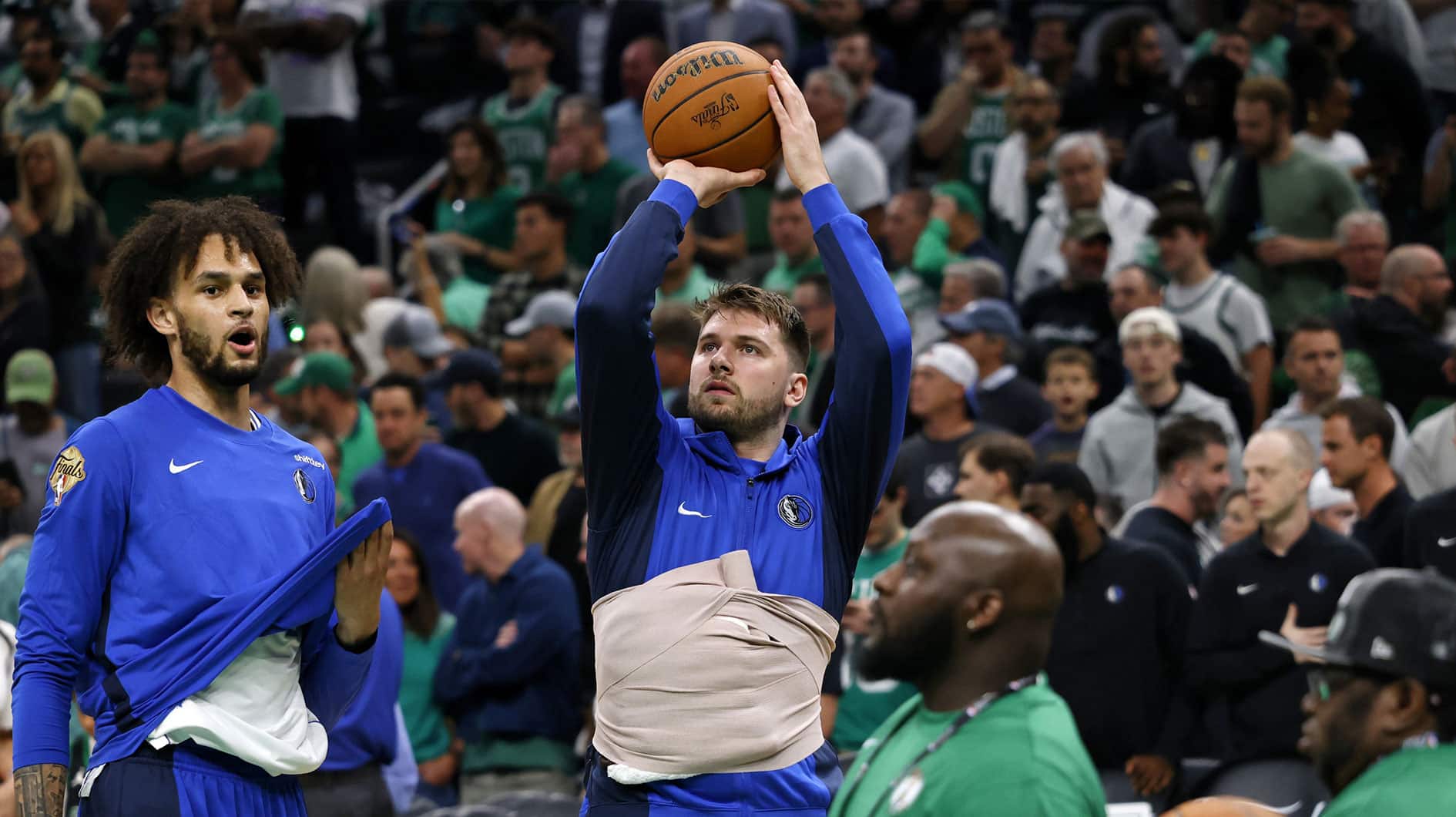 Mavericks' Luka Doncic injury revelation shows pain he's dealing with ...