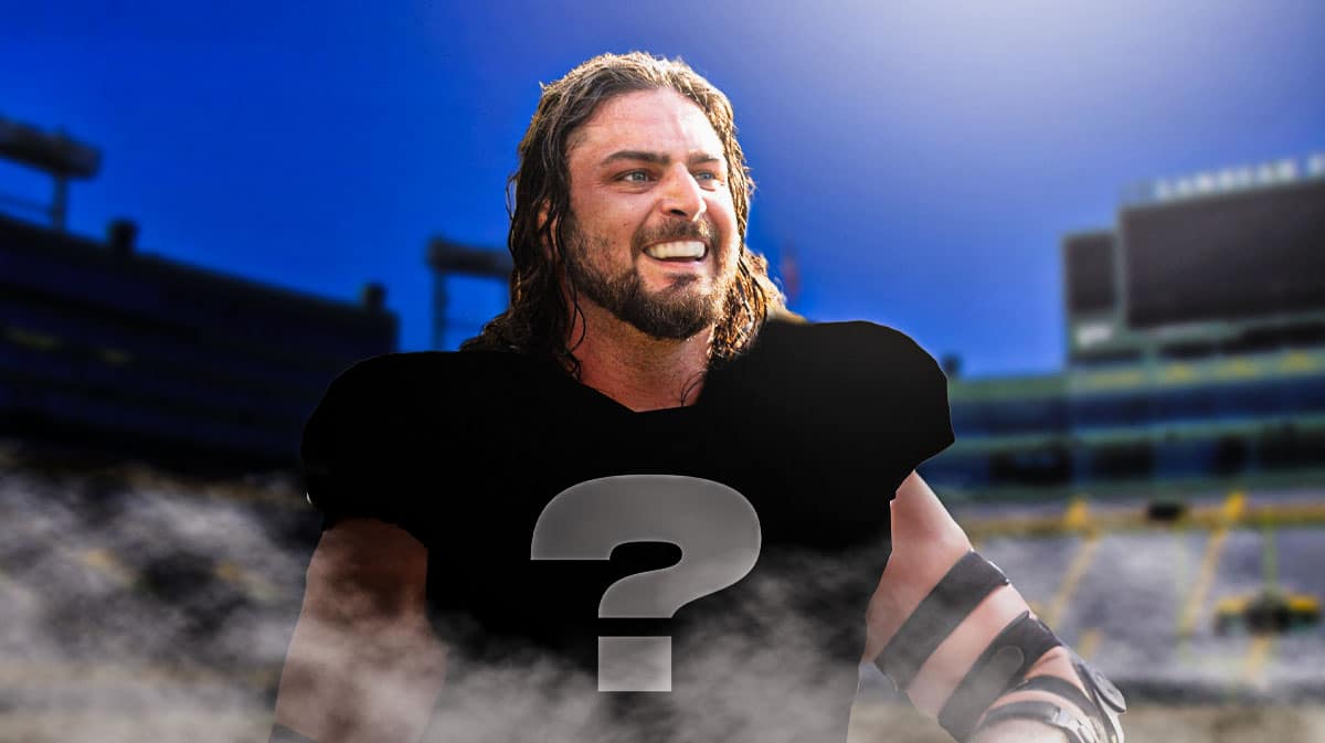 Ex Packers lineman David Bakhtiari wearing a mystery jersey