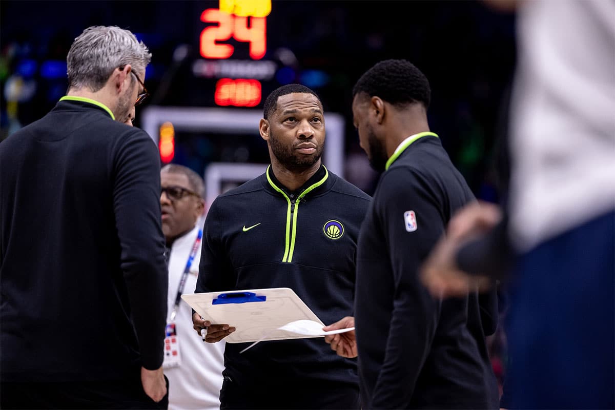 New Orleans Pelicans head coach Willie Green looks on against the Oklahoma City Thunder during the second half of game four of the first round for the 2024 NBA playoffs at Smoothie King Center.