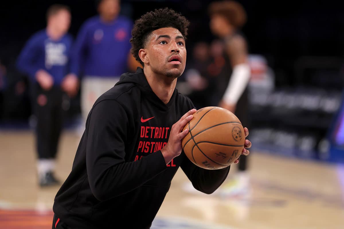 Detroit Pistons guard Quentin Grimes (24) warms up before a game against the New York Knicks at Madison Square Garden.