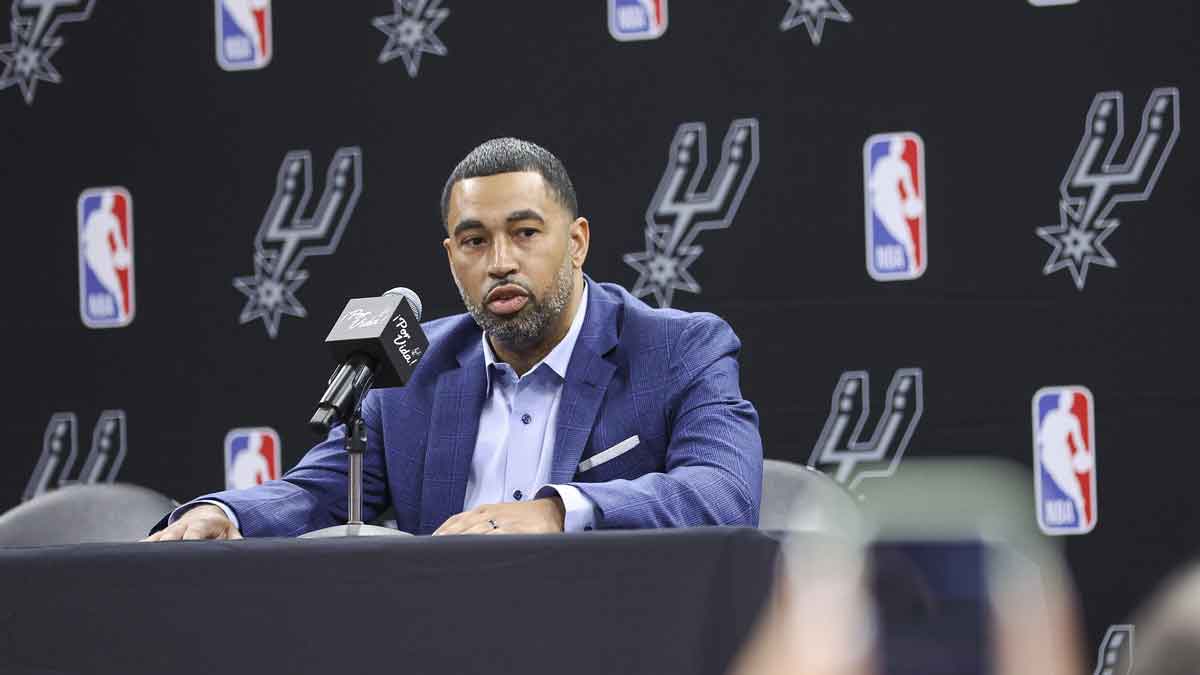 San Antonio Spurs general manager Brian Wright speaks at a press conference at AT&T Center