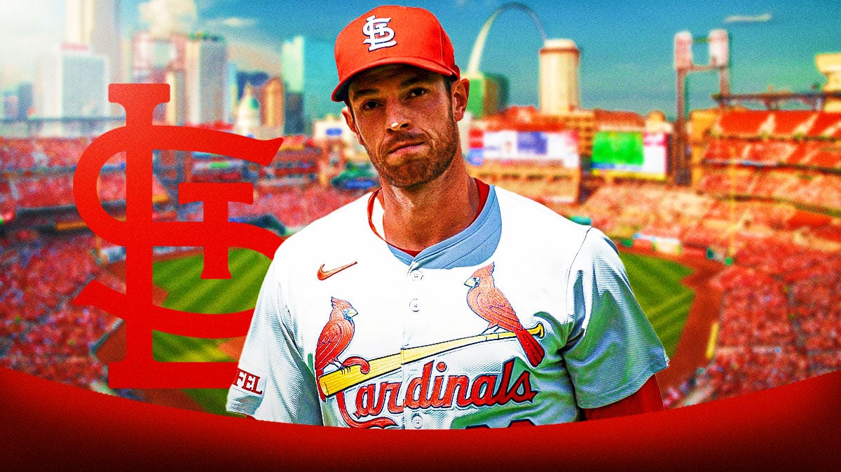 Cardinals pitcher Steven Matz looks at Giants fans after injury update