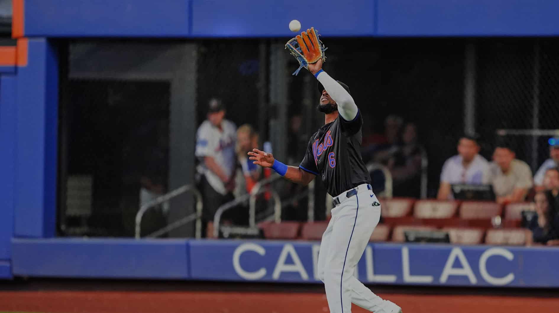 New York Mets right fielder Starling Marte (6) catches a fly ball hit by Arizona Diamondbacks third baseman Eugenio Suarez (not pictured) during the first inning at Citi Field. 