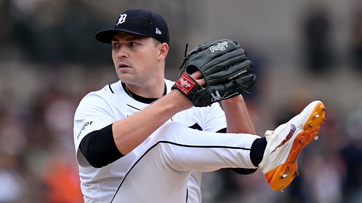 Detroit Tigers pitcher Tarik Skubal (29) throws a pitch against the Milwaukee Brewers in the seventh inning at Comerica Park.