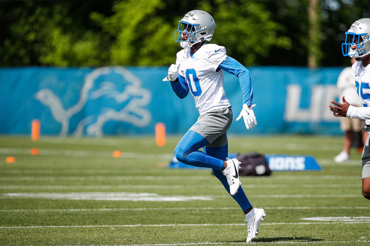 Detroit Lions cornerback Terrion Arnold (0) warms up during rookie minicamp at Detroit Lions headquarters and practice facility in Allen Park