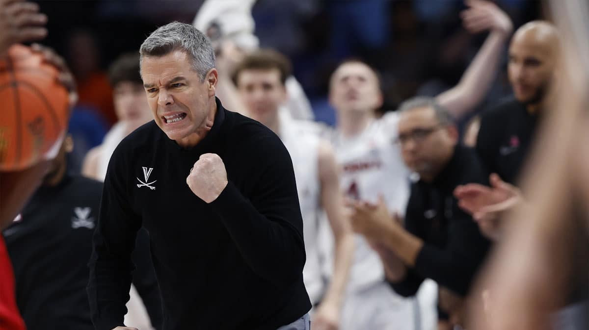 Virginia Basketball Coach Tony Bennett Explains Shocking Retirement Decision 4693