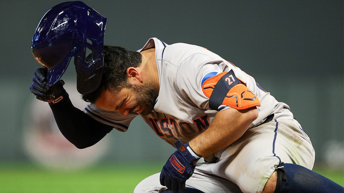 Jose Altuve delivers encouraging injury update after leaving win over Twins  early, but there's a catch