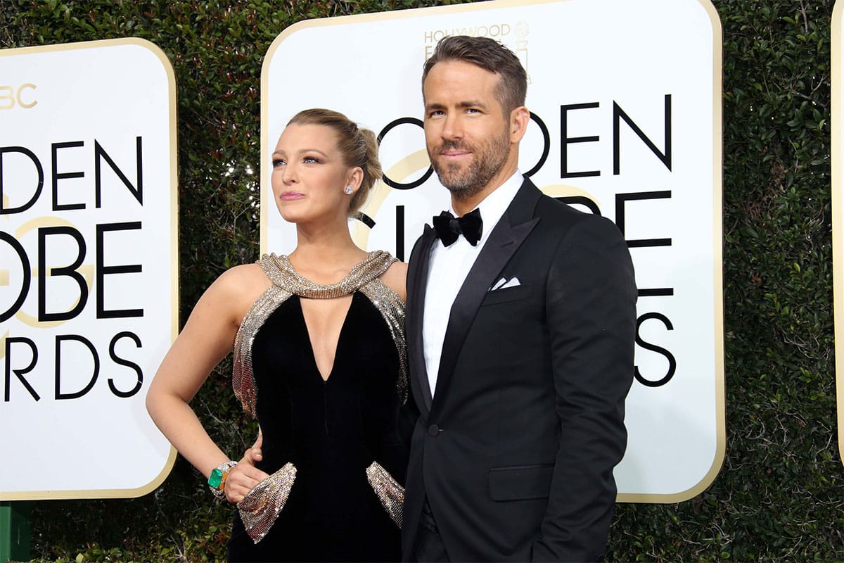 Blake Lively and Ryan Reynolds at the Golden Globe Awards in 2017.