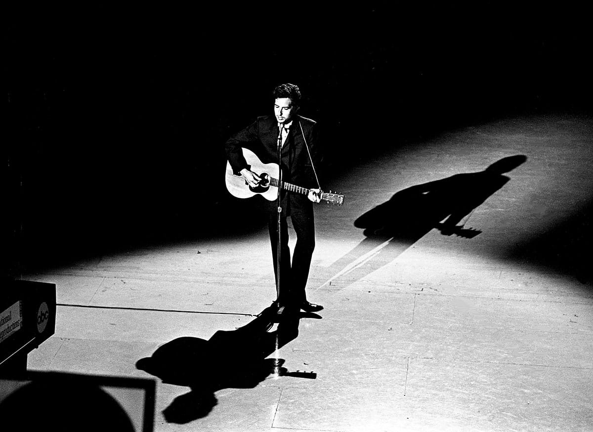Bob Dylan performing on The Johnny Cash Show on May 1, 1969.