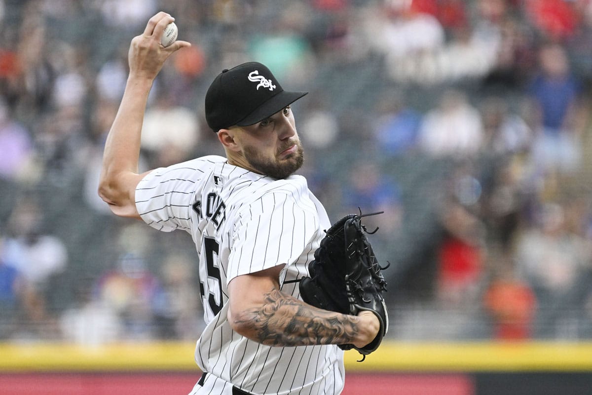 Chicago White Sox pitcher Garrett Crochet (45) delivers against the Boston Red Sox during the first inning at Guaranteed Rate Field. 