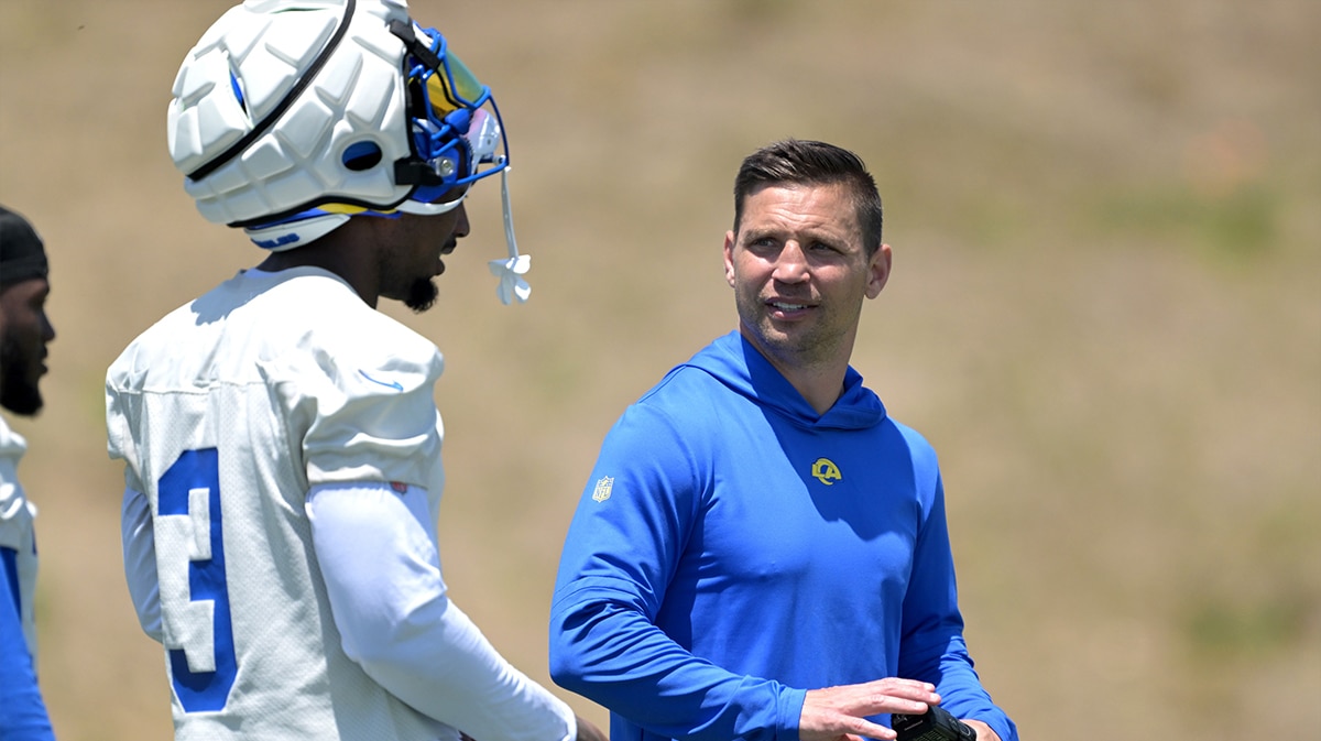  Los Angeles Rams defensive coordinator Chris Shula talks with defensive back Kamren Curl (3) during OTAs at the team training facility at California Lutheran University.
