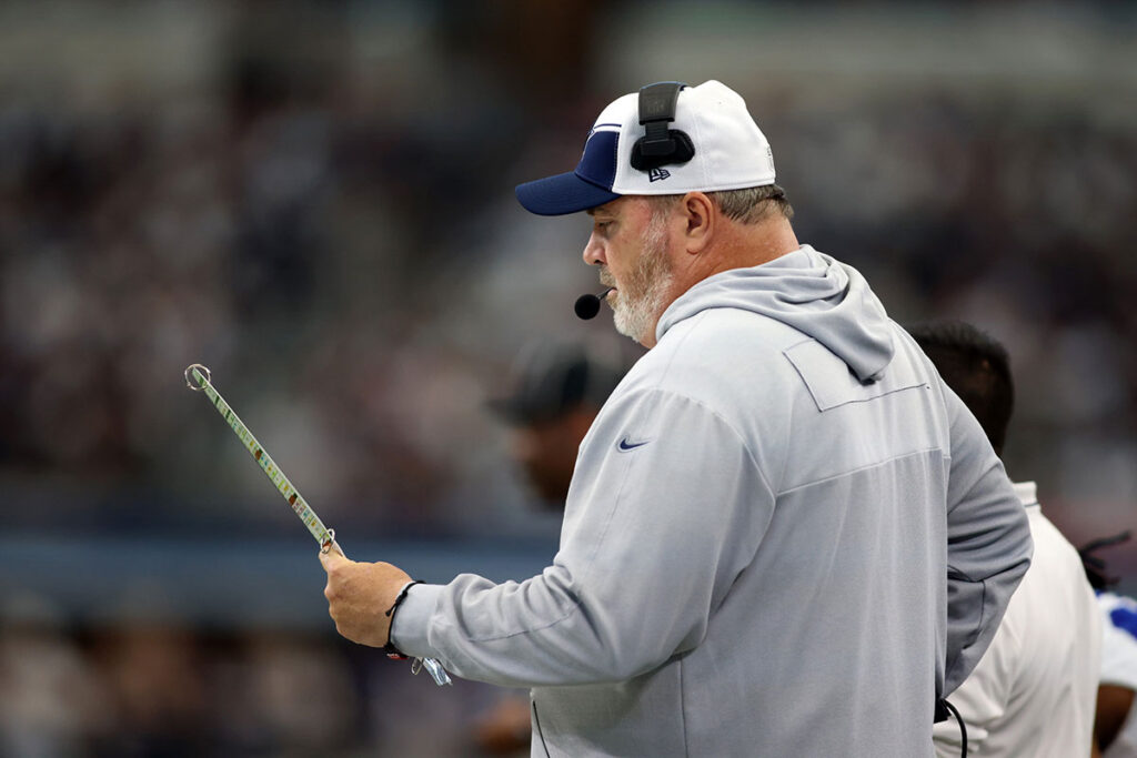 Dallas Cowboys head coach Mike McCarthy calls a play in the first quarter against the New York Jets at AT&T Stadium.