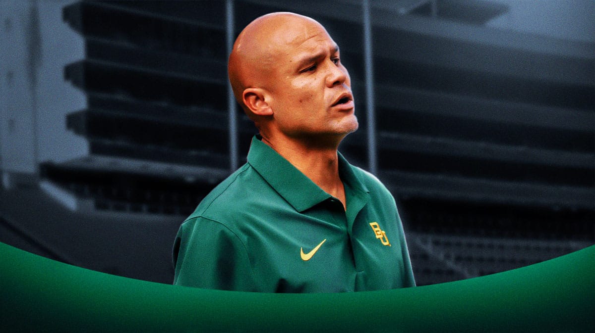 Baylor football, Bears, Dave Aranda, Baylor football recruiting, Dave Aranda Baylor, Dave Aranda with Baylor football stadium in the background