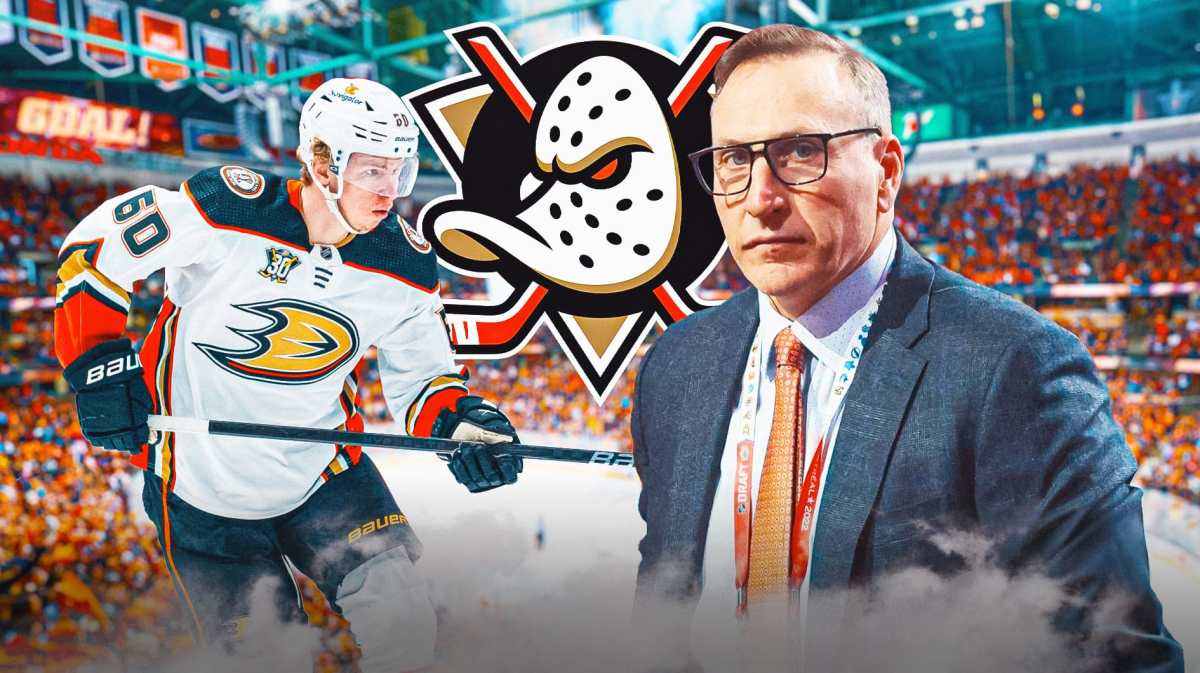 The Ducks signing Jackson LaCombe in NHL Free Agency.